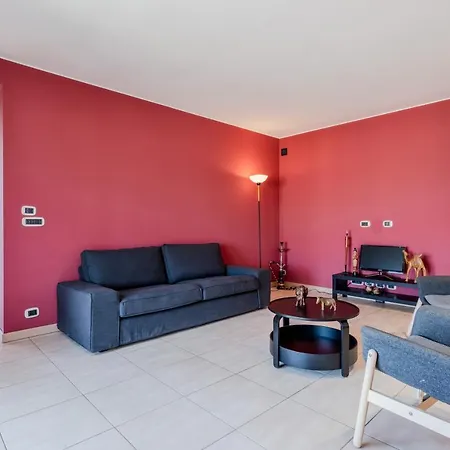 Apartament Etna View Superior Flat With Terrace And Jacuzzi Katania