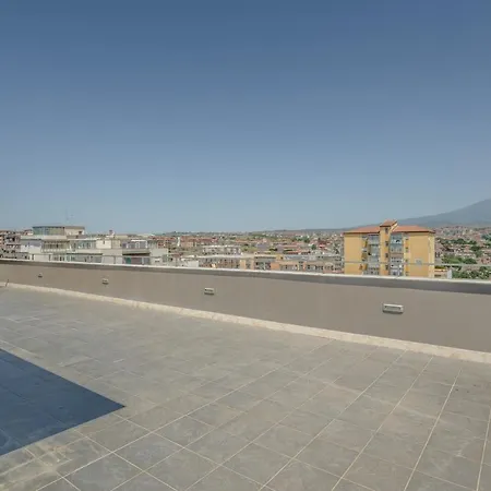 Etna View Superior Flat With Terrace And Jacuzzi