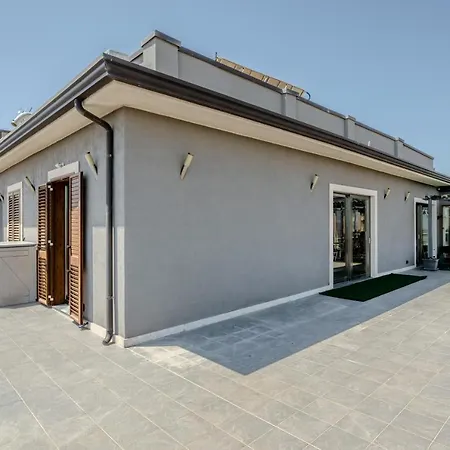 Etna View Superior Flat With Terrace And Jacuzzi Apartmán *