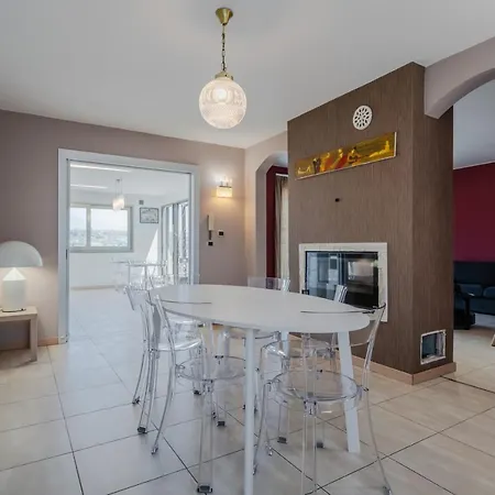 Etna View Superior Flat With Terrace And Jacuzzi *